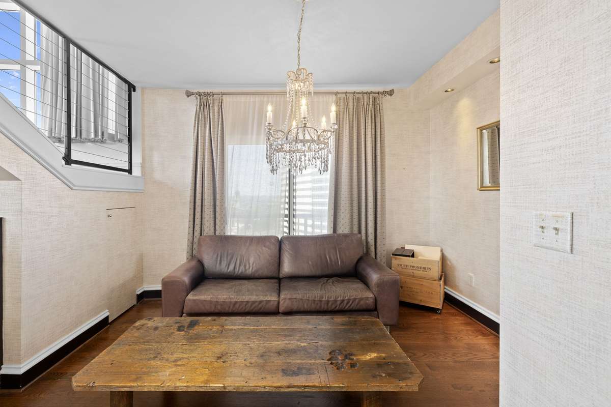 Wonderful sitting area or potential office / flex space.