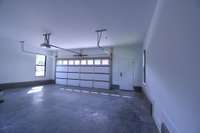 Huge 2 car garage
