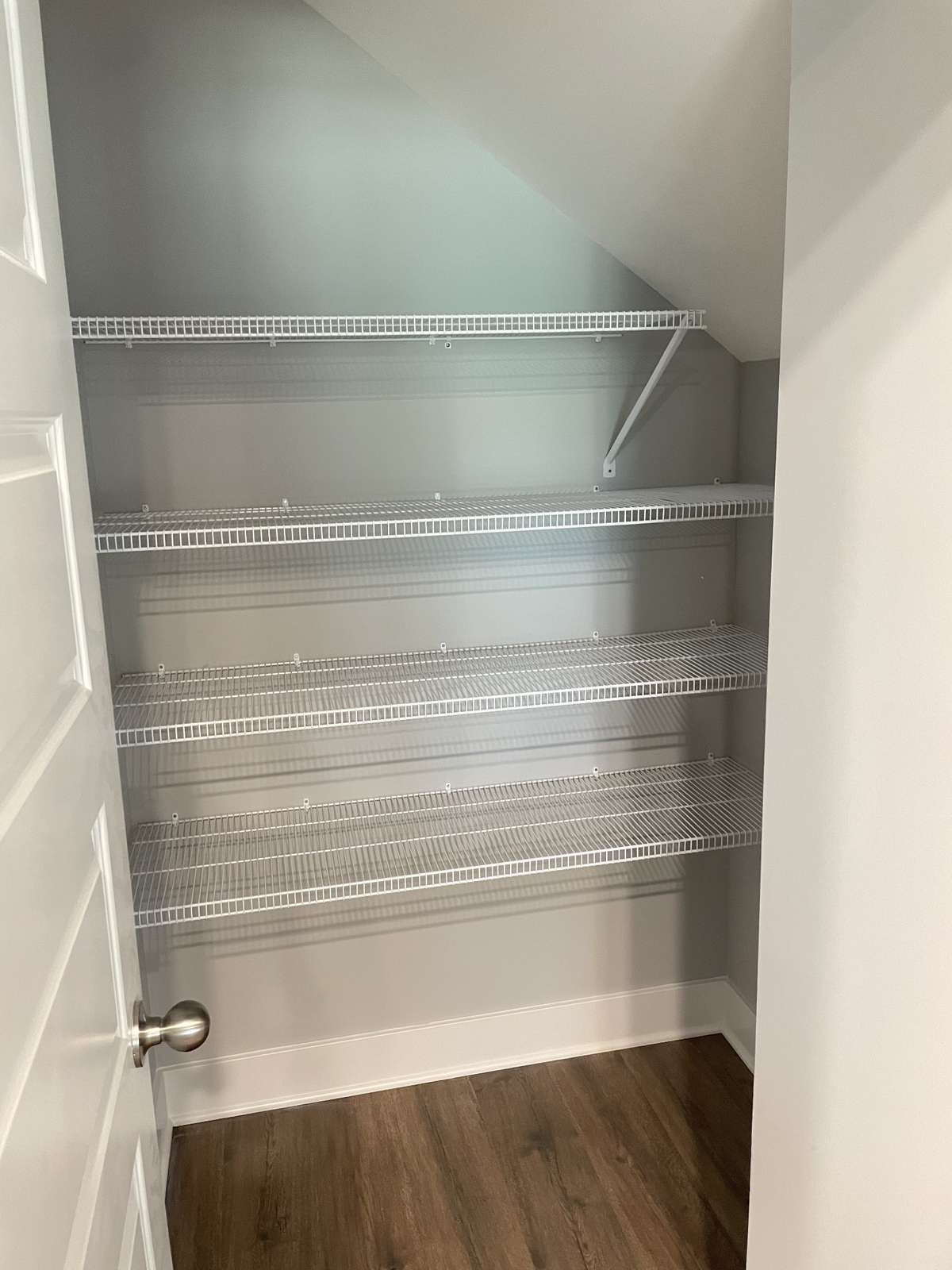 Walk in pantry