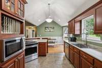 All appliances convey, making this kitchen move-in ready! 1761 Center Hill Rd. Woodbury, TN 37190