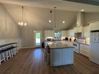 kitchen/dining