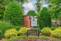 The entire property is very well maintained and inviting!