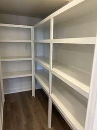 Walk in pantry.