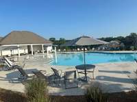 WOODBRIDGE GLEN COMMUNITY POOL