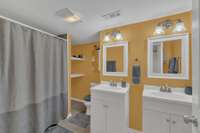 Primary suites full bathroom.