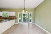 Enjoy natural light and a cozy atmosphere in the bay-windowed eat-in area! 2403 Franklin Ln  Murfreesboro, TN 37130
