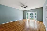 The large primary suite features a beautiful bay window, perfect for creating a cozy sitting area right in your bedroom. 2403 Franklin Ln  Murfreesboro, TN 37130