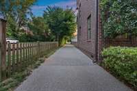 long, private driveway! Lots of parking!