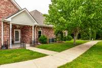 Situated in a quiet, well-maintained community just minutes from restaurants, grocery stores, and healthcare providers.