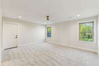 4th bedroom suite (upstairs)
