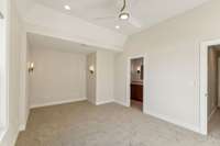 3rd bedroom suite (upstairs)