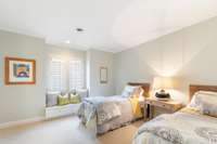 All upstairs bedrooms have 9 ft ceilings.