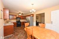Eat in kitchen
