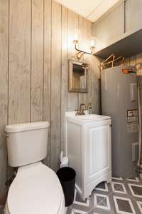 Half bath in bonus room/additional bedroom
