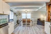 Log Cabin Charm!