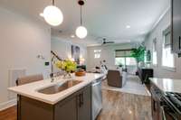 I just LOVE those pendants!