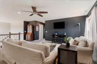 Large oversized bonus room.