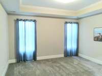 MASTER BEDROOM WITH TREY CEILING !!!
