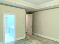 MASTER BEDROOM WITH ON SUITE LUXURY BATH !!!