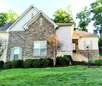 VIEW OF FRONT OF HOME !!!