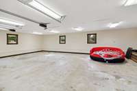 Detached 2-Car Garage