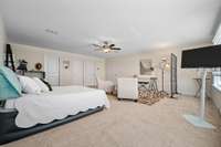 Alternate view of this large room!