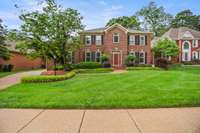 Charming 3-bed, 2-bath home at 109 Doral Ln, Hendersonville TN! Prime location, spacious layout, and fenced yard—perfect for families. Don't miss this Hendersonville gem!