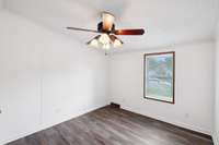 3rd Bedroom w/fan