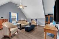 Large Bonus/Flex Room upstairs