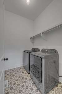 Washer and dryer convey!