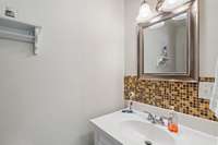 Primary 1/2 Bath