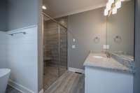 You'll love this spacious bath!!
