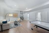 Enjoy the generous bonus lounge area—ideal for game nights, movie watching, or a quiet reading space!