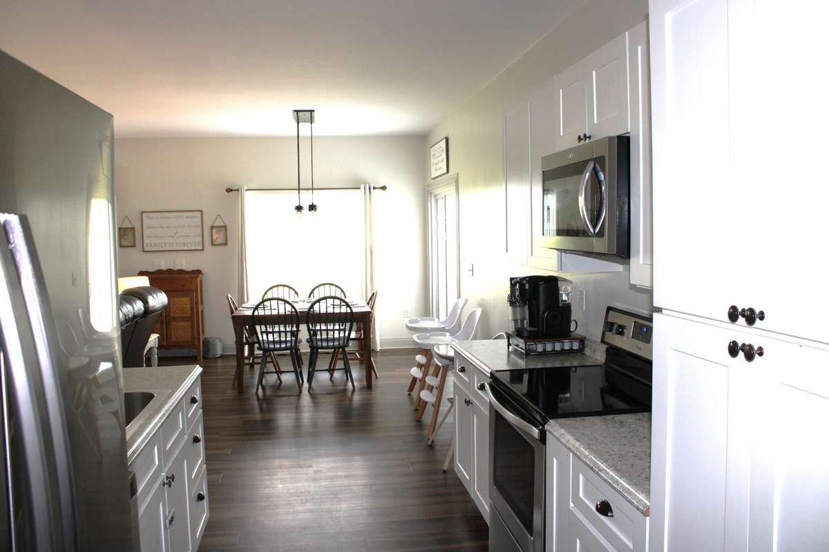 All Appliance in kitchen to remain.