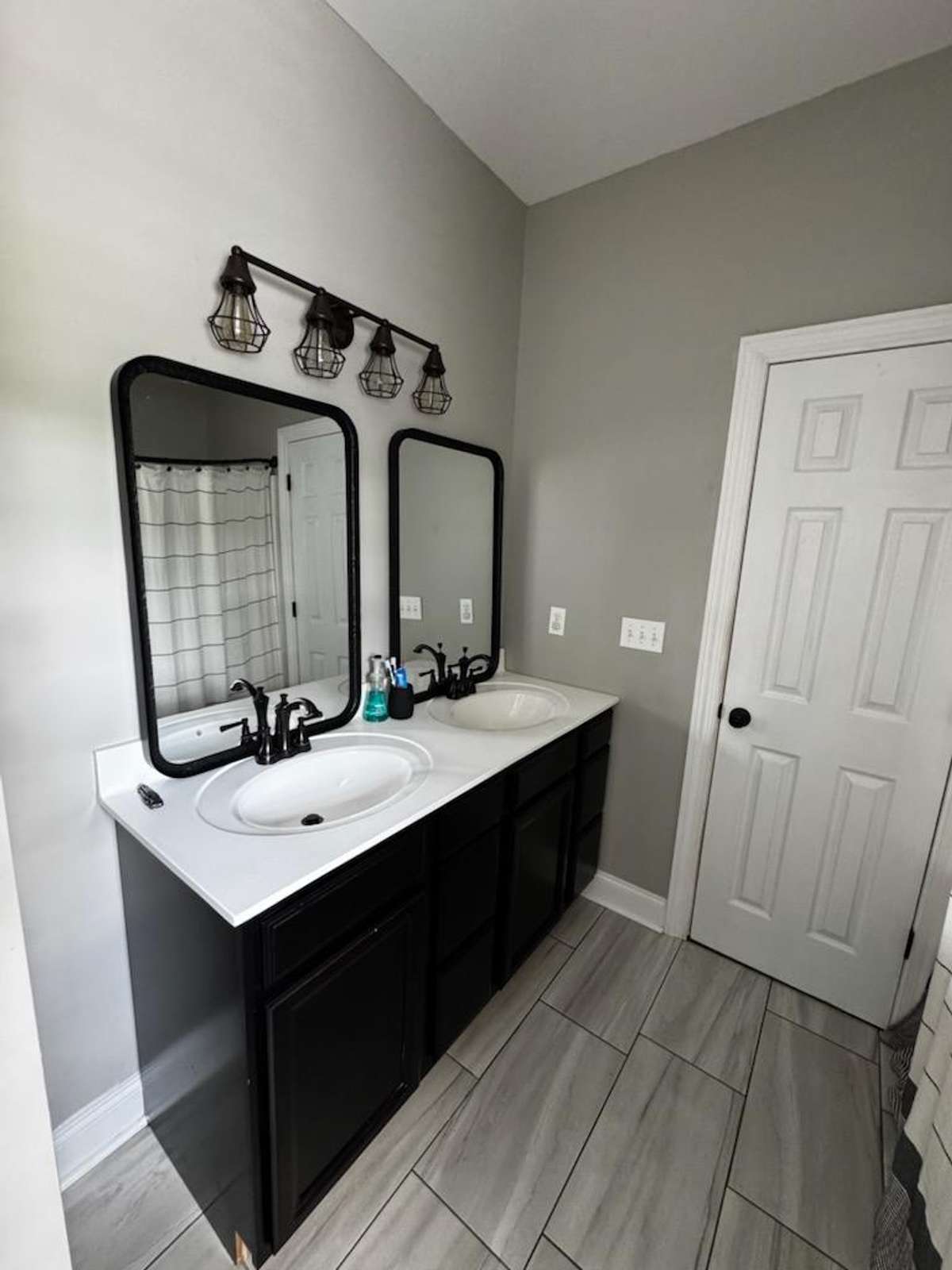 Double vanity in Primary Bath