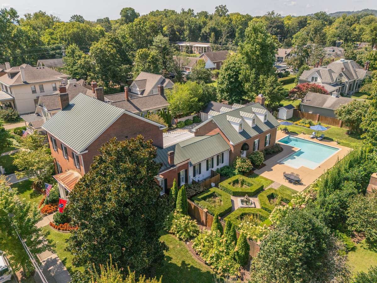 224 Third Ave home.   This home in the heart of downtown Franklin TN is a private oasis with loads of privacy.