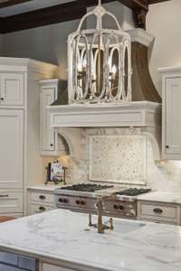 Stunning lighting and details throughout!