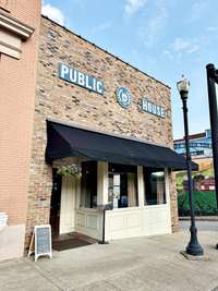 Public House restaurant.  Great place to eat!