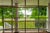 Yes, please!  This is Hendersonville lake living!