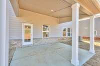 *Photos of a model home under construction. Features will vary on home being built on 3058 Ventura Ave.