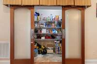 In addition to your extensive cabinet storage, you will find a walk in butler's pantry with sliding doors. 532 Johnstown Dr. Smyrna, TN 37167