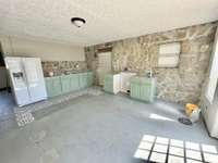 2669 Lick Creek: Back Unit Kitchen
