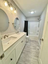 Master bedroom full bath