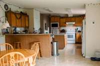 Kitchen with breakfast bar