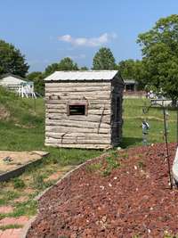 Log Cabin play house