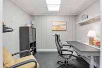 Private Office with its own separate entrance.