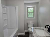 Hall Bath Granite
Tub/Shower Comb