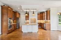 Kitchen - Main Floor