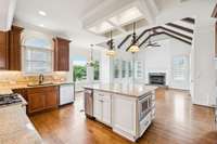 Kitchen - Main Floor