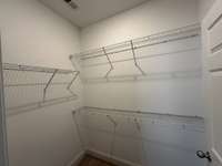 Master closet 1